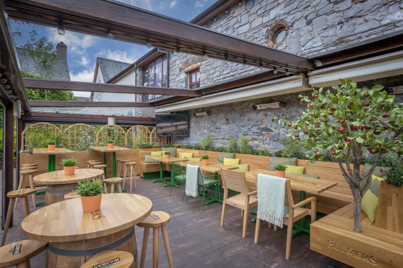 Court Yard Hotel Leixlip Εξωτερικό φωτογραφία