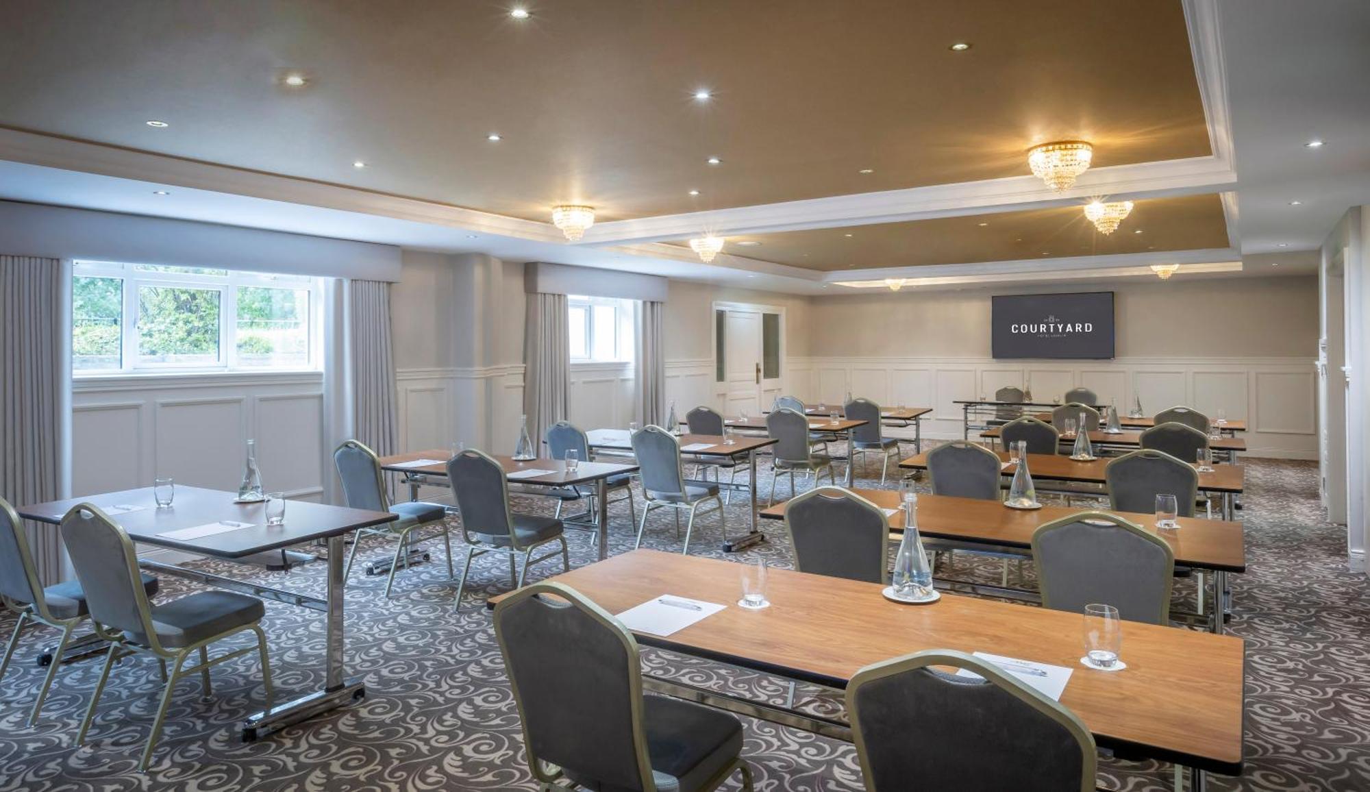 Court Yard Hotel Leixlip Εξωτερικό φωτογραφία